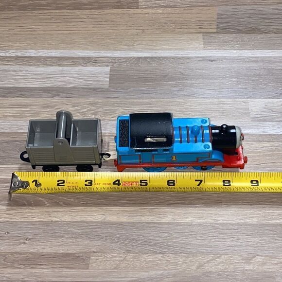 Thomas and friends train set Playset Thomas the Train old train toys bundle lot - Picture 2 of 11